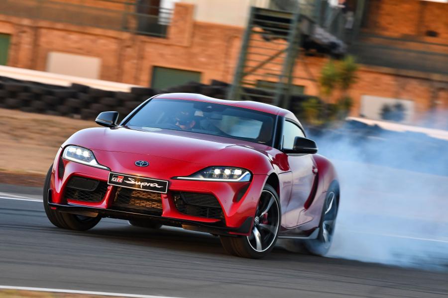  Toyota GR Supra (A90) 2019 года  (ZA) (фото 28 из 40)